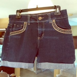 Stretch Denim Shorts 
Size 8